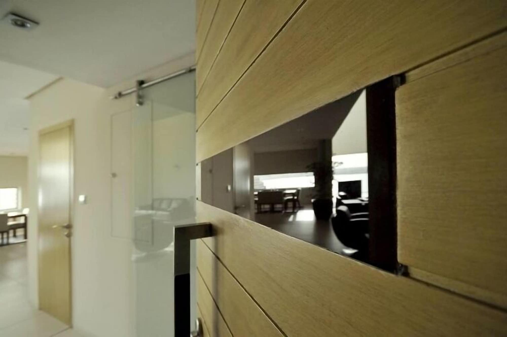 Sea Loft Villas Al Manamah Esterno foto