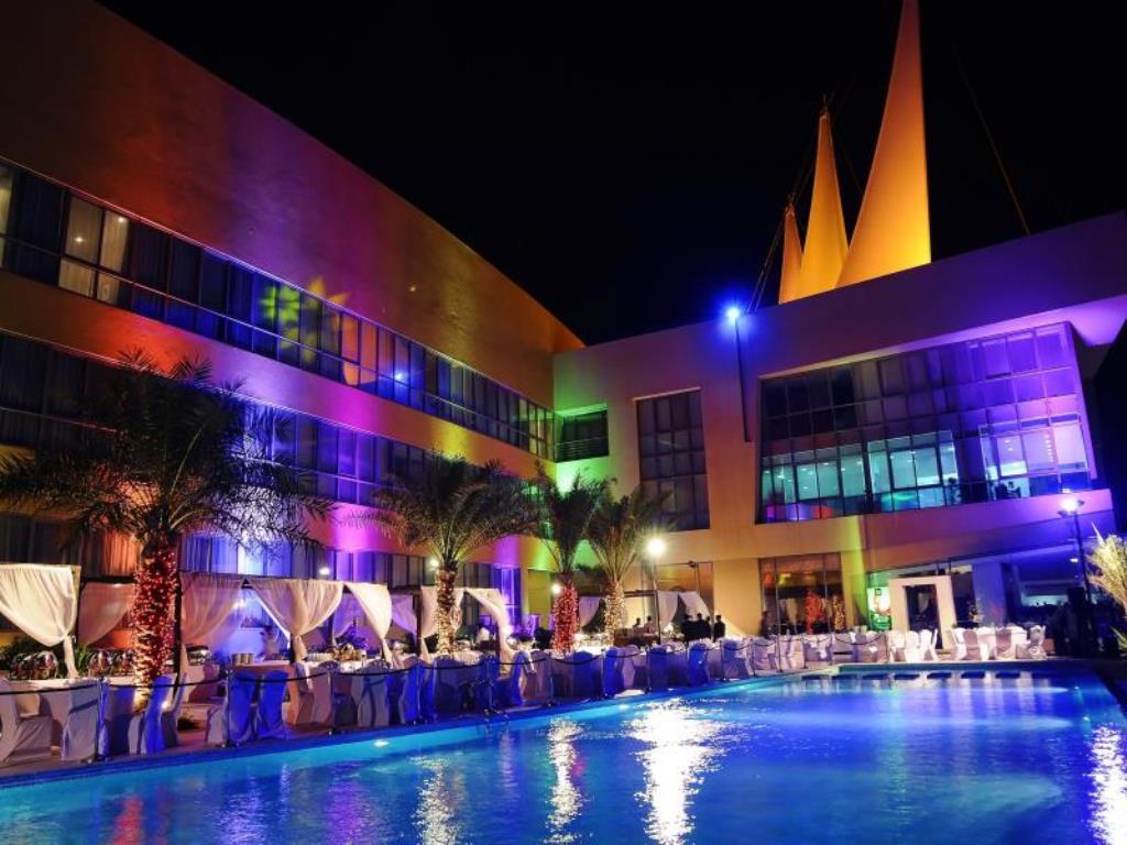 Hotel The Sea Loft Boutique Chalets Al Manamah Esterno foto