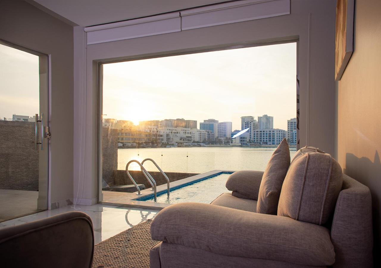 Sea Loft Villas Al Manamah Esterno foto